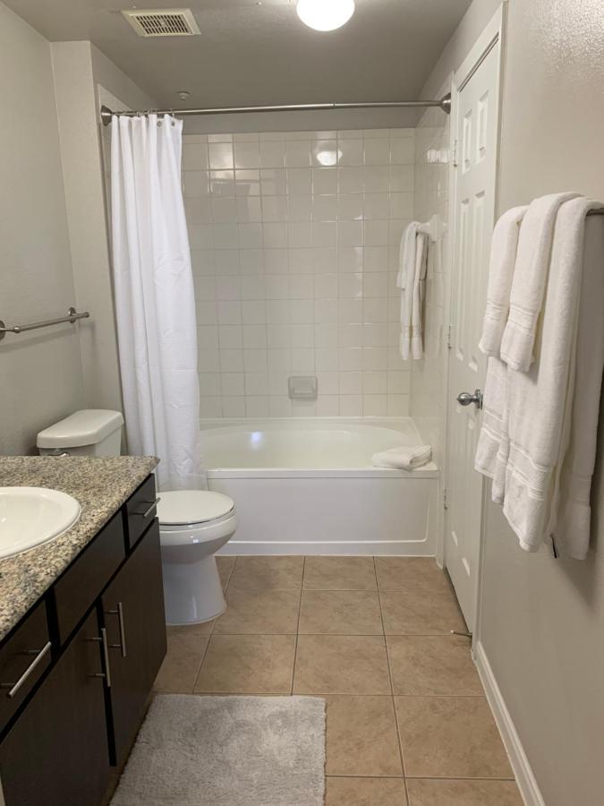 Newly Furnished 1Br Apartment W/ Hermann Park View هيوستن المظهر الخارجي الصورة