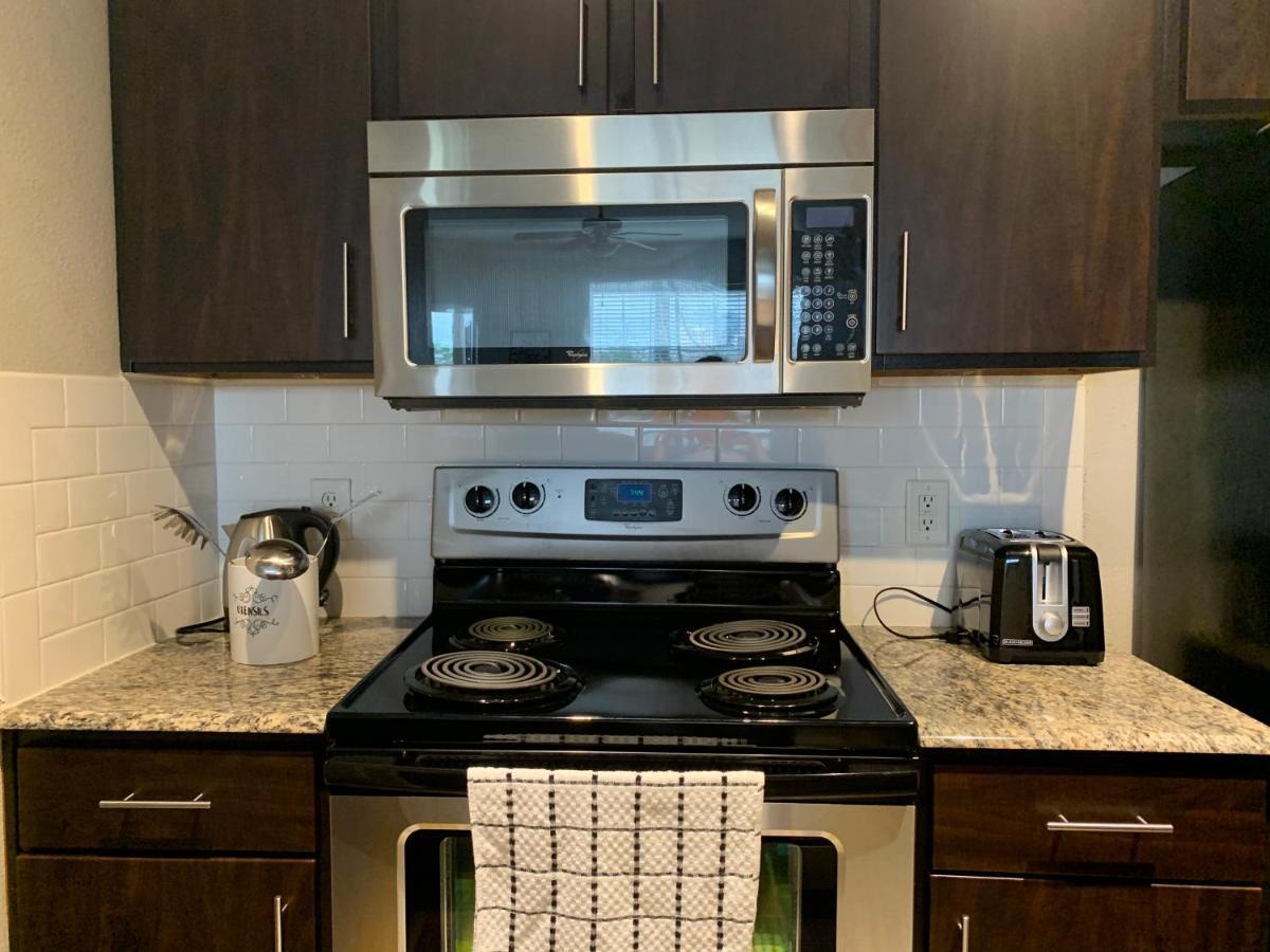 Newly Furnished 1Br Apartment W/ Hermann Park View هيوستن المظهر الخارجي الصورة